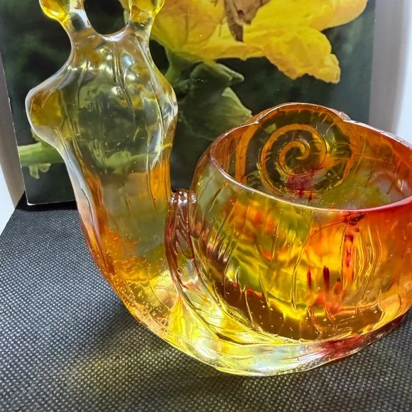 Vibrant Unique Resin Snail Sculpture - Picture 3 of 7